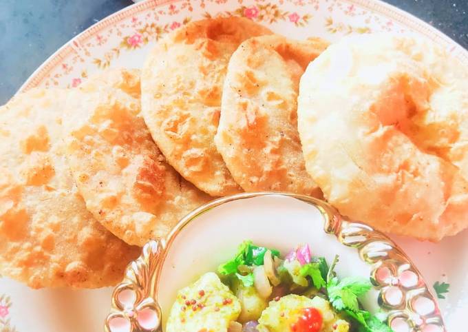 Street food besan kachori Recipe
