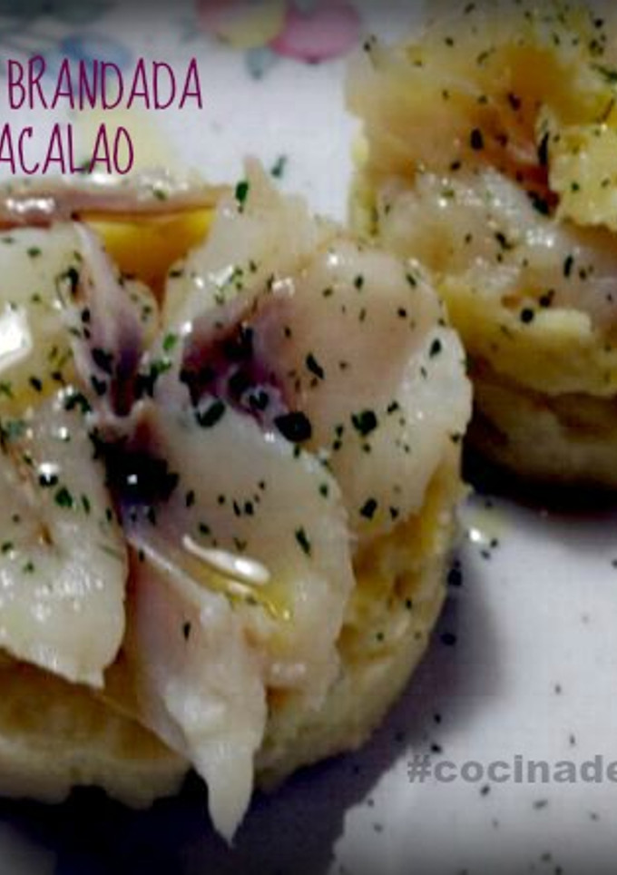 Una foto de Tapa de brandada de bacalao