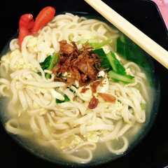 A picture of Mie Kocok Telur Cabai Ceplus Sruput-sruput.
