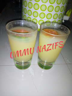 A picture of Ginger and cucumber juice.