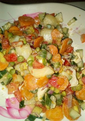 French potatoes salad ainihin hoton girkin