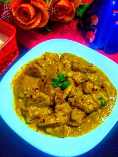 आलू लबाबदार (Aloo lababdar recipe in Hindi) रेसिपी मुख्य फोटो