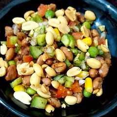 A picture of Protein Pack Salad.