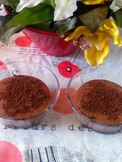 Una foto de Natillas de chocolate sin azúcar 😋