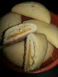Empanadas dulces con relleno de mango