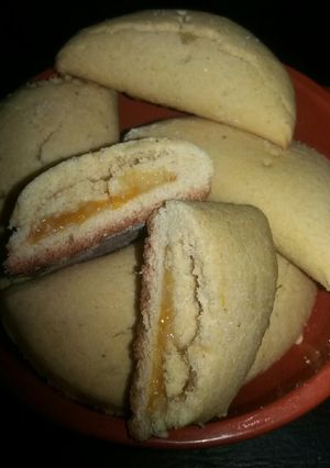 Una foto de Empanadas dulces con relleno de mango