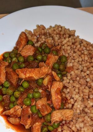 Borsópörkölt, nagymama tarhonyájával recept fotója