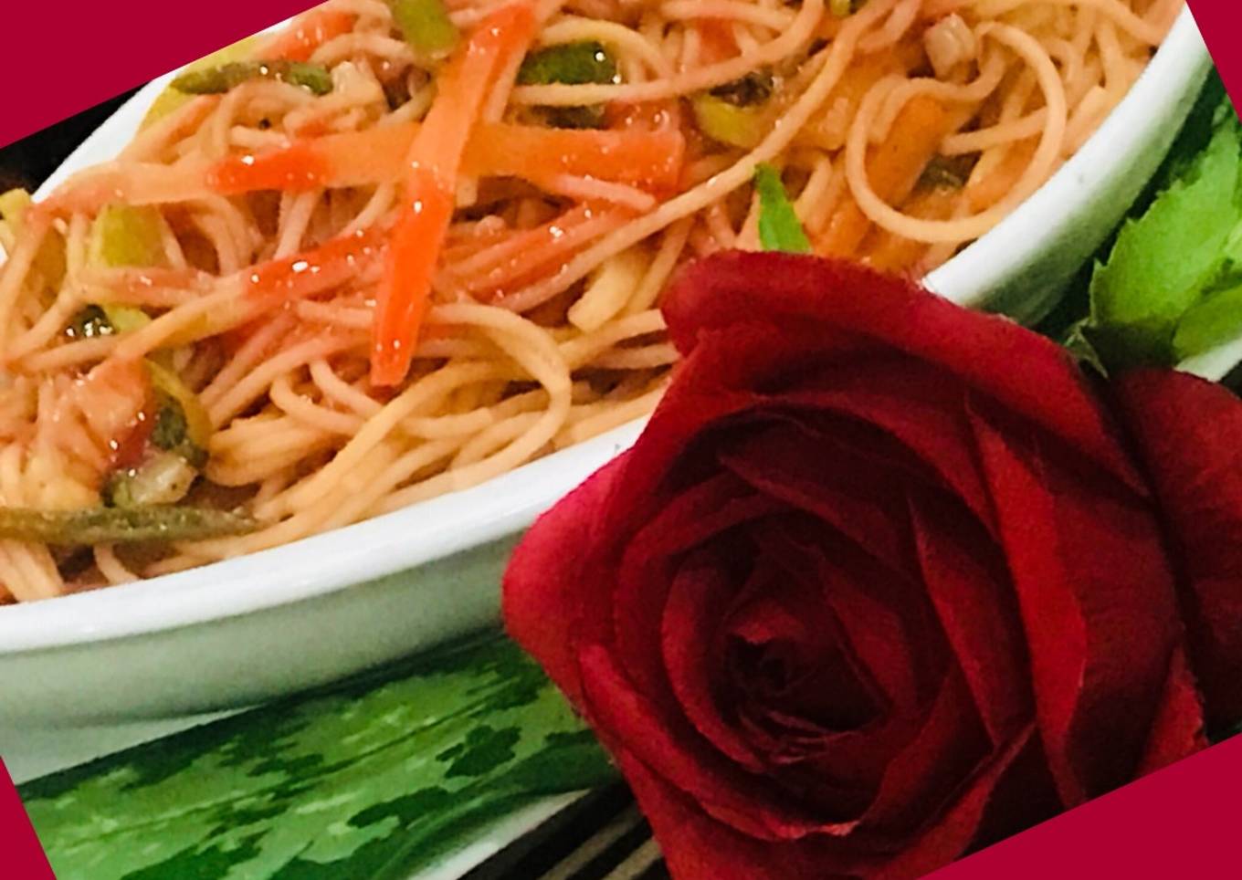 Whosayna’s Spaghetti tossed in Red Sauce