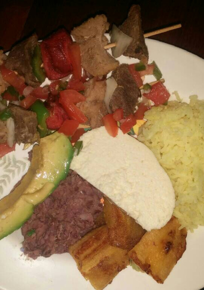 Una foto de Pinchos mixtos