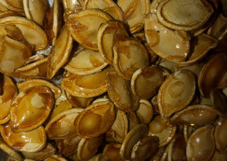 Easiest Way to Prepare Homemade Honey brown sugar toasted pumpkin seeds