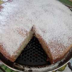 A picture of Torta de banana. 🍌🙊.