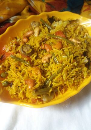 A picture of Biryani.