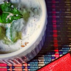 A picture of Tarka raita.