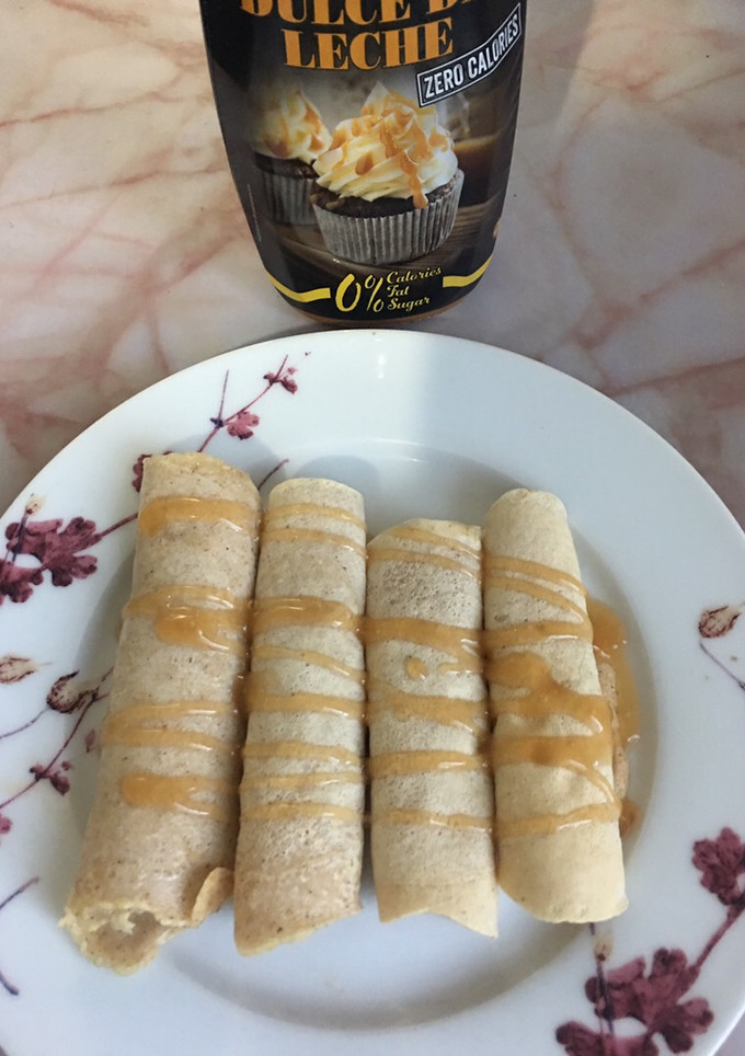 Una foto de Rollitos de avena con dulce de leche