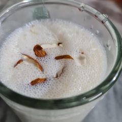A picture of Weightloss Apple oats smoothie.