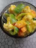 ફલાવર ગાજર કેપ્સિકમનું રાઇતું અથાણું (Flower Carrot Capsicum Raita Pickle Recipe In Gujarati)