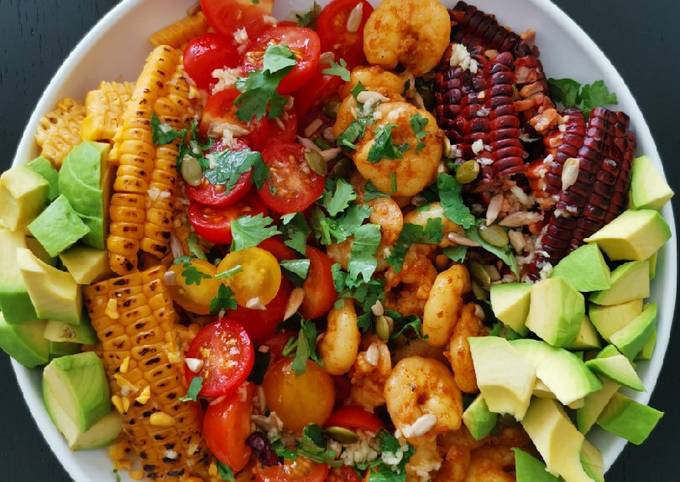Recipe of Jamie Oliver Maize and shrimp salad