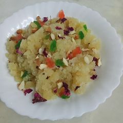 A picture of سوجی کا حلوہ.