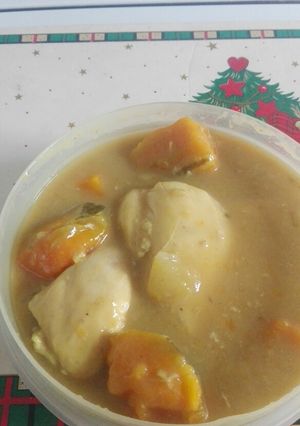 Una foto de Crema de pollo