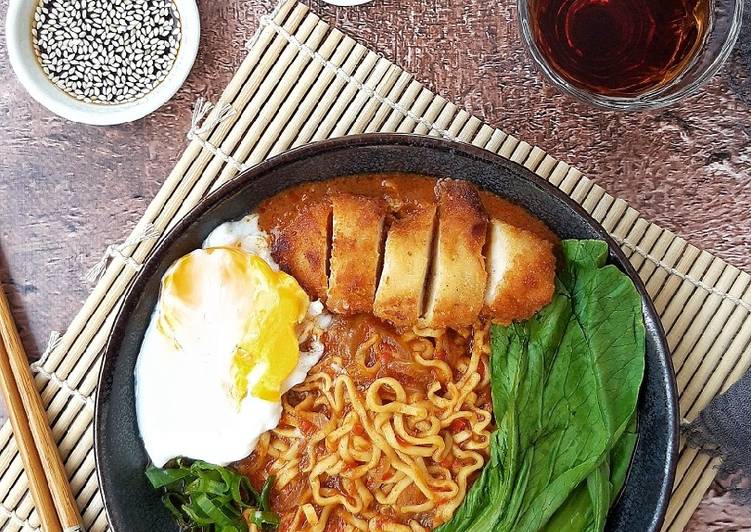 Langkah Mudah untuk Menyiapkan (1.9) Chicken Katsu Curry Ramen Anti Gagal