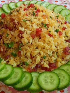 Hình của món Cơm chiên lạp xưởng.