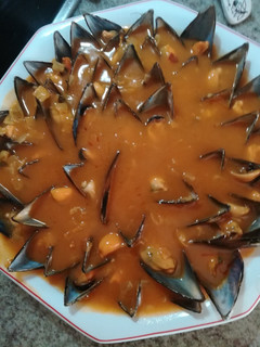 Una foto de Mejillones en salsa
