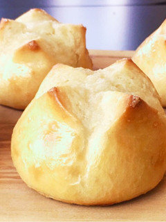 A picture of Sugar butter bread.