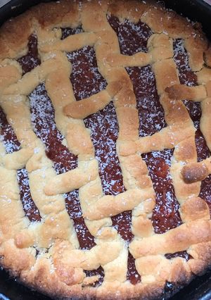 Una foto de Pastafrola de membrillo o dulce de leche