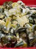 Hojas de brócoli con salsa blanca