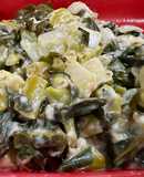 Hojas de brócoli con salsa blanca