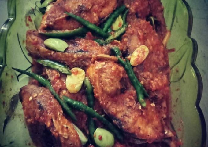 Masak ikan sambal asam pedas