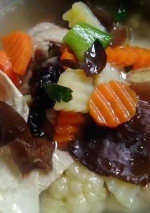 Foto resep Sup Kimlo Jamur Kuping & Kembang Tahu