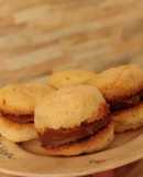 Alfajores de coco y dulce de leche