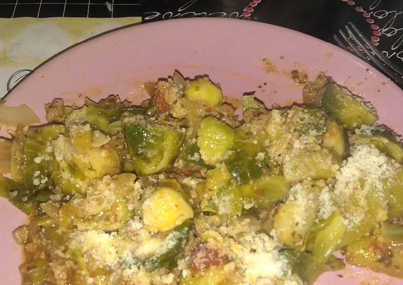 Repollitos de Bruselas a la bolognesa