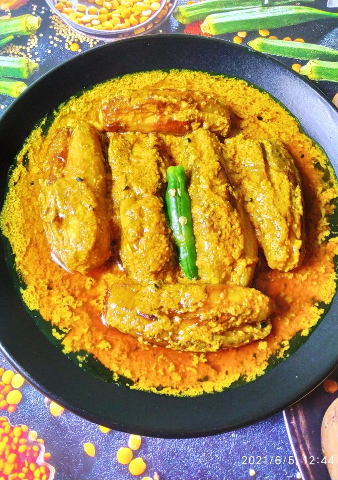 কাজুপোস্ত পটোল (kaju posto potol recipe in Bengali) রেসিপির প্রধান ছবি
