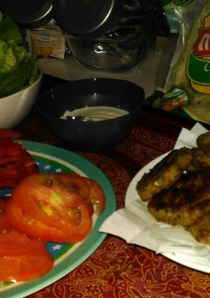 A picture of Falafel with wraps.