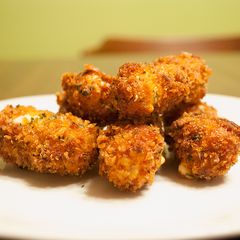 A picture of Mozzarella Sticks.