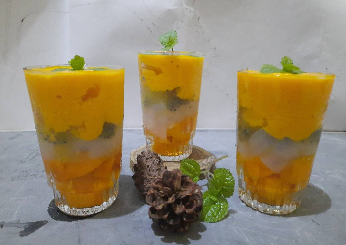 Es Laksamana Mengamuk