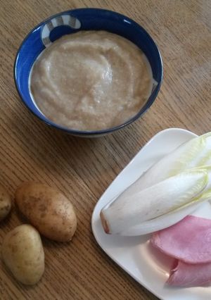 Une photo de Endives au jambon en purée pour bébé