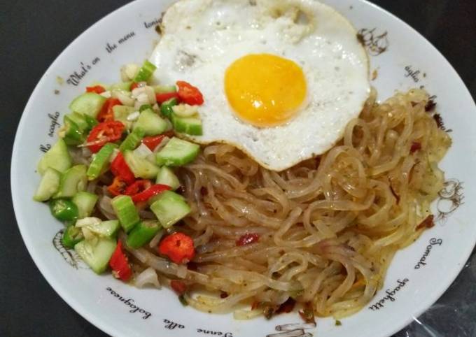 Mie goreng shirataki sambal matah DEBM