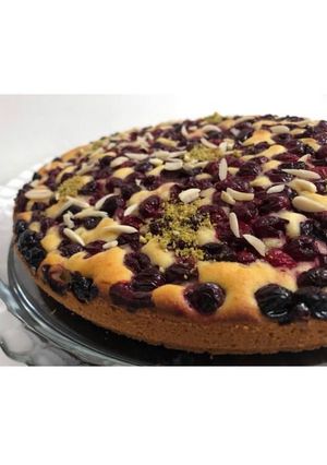 عکسی از دستور کیک آلبالو