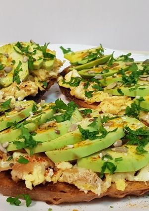 O poză a rețetei 🥑Bruschette cu avocado.