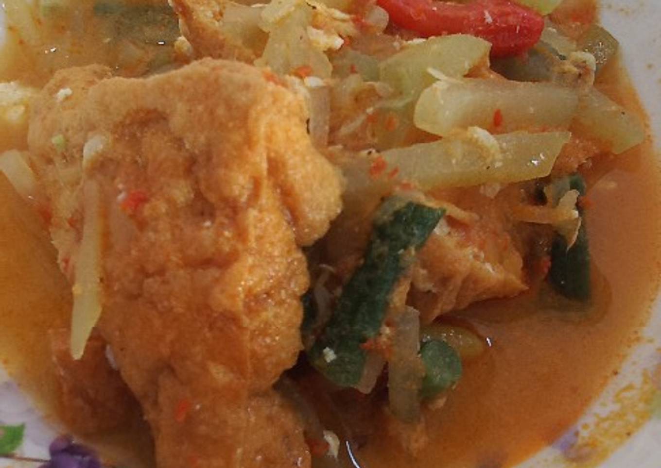 5. Lontong sayur tahu kuning fibercreme