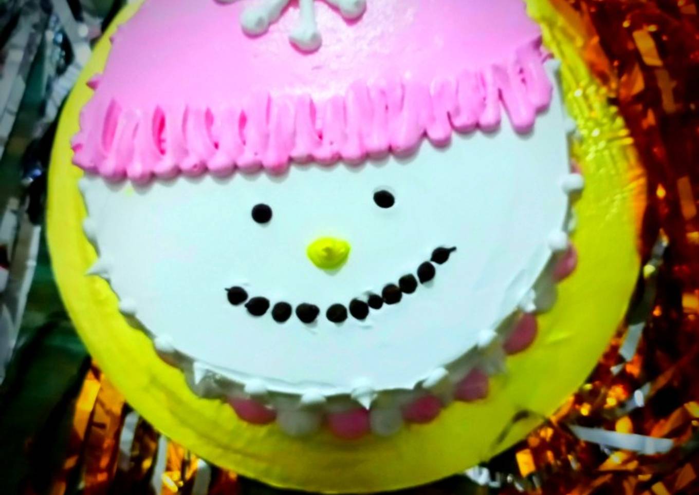 Snowman face cake