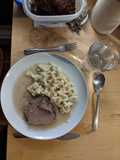 Sauerbraten con Spätzle