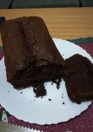 A picture of Eggless chocolate-mint cake.