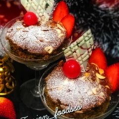 A picture of Plum cherry 🍒 cake.