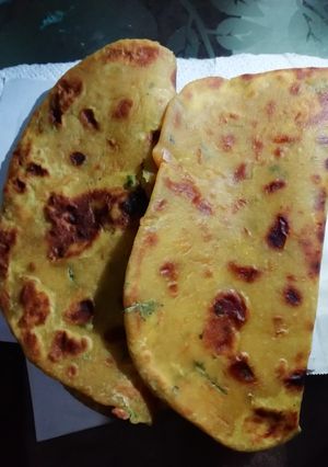 A picture of Pumpkin carrots chapatis.