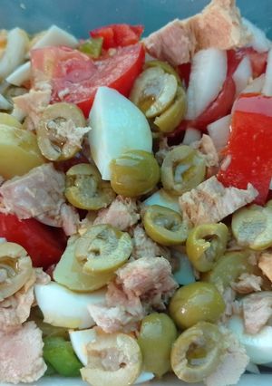 Una foto de Ensaladilla campera