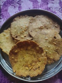 மூண்டால் தட்டை(THATTAI RECIPE IN TAMIL) செய்முறை முக்கிய புகைப்படம்